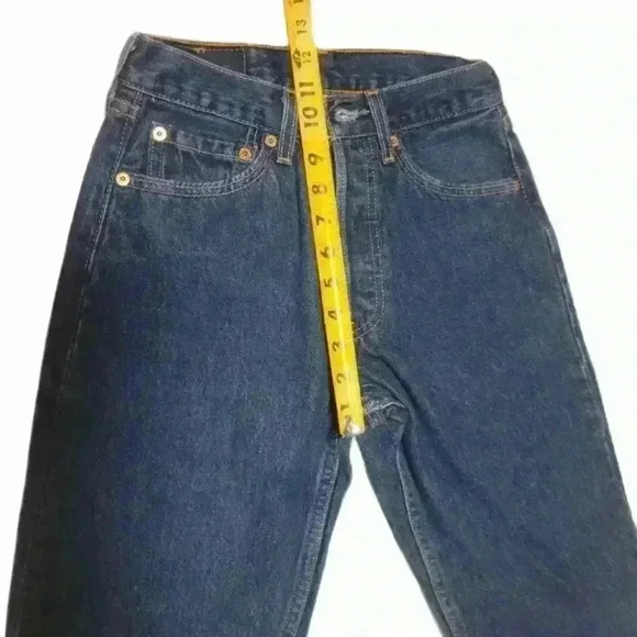 Dark Wash Levi 501s - Picture 8 of 9